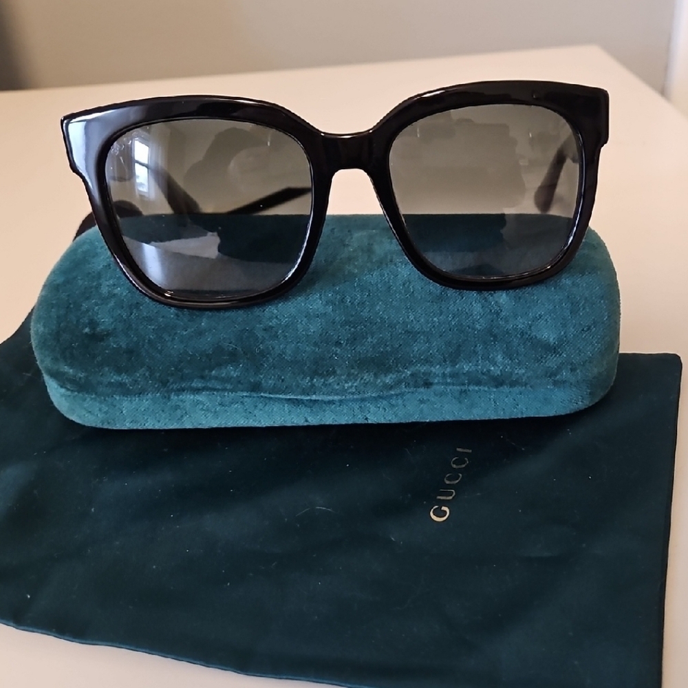 Gucci Black Sunglasses with Case